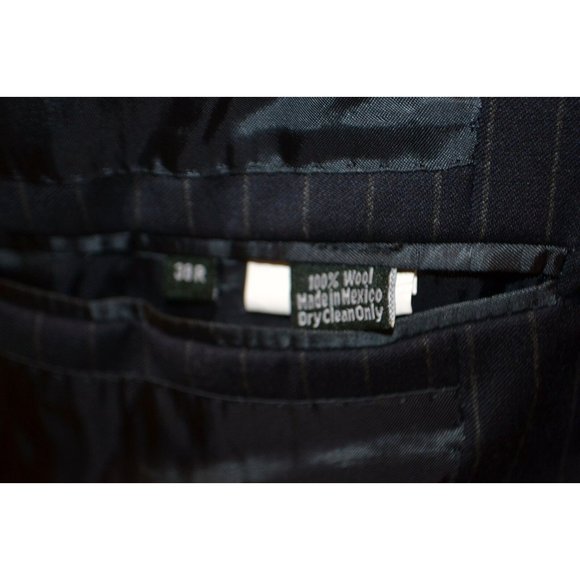 J. CREW Men's 3 Button 100% Wool Navy Pinstripe Sport Coat Blazer 38R EUC - Picture 9 of 9